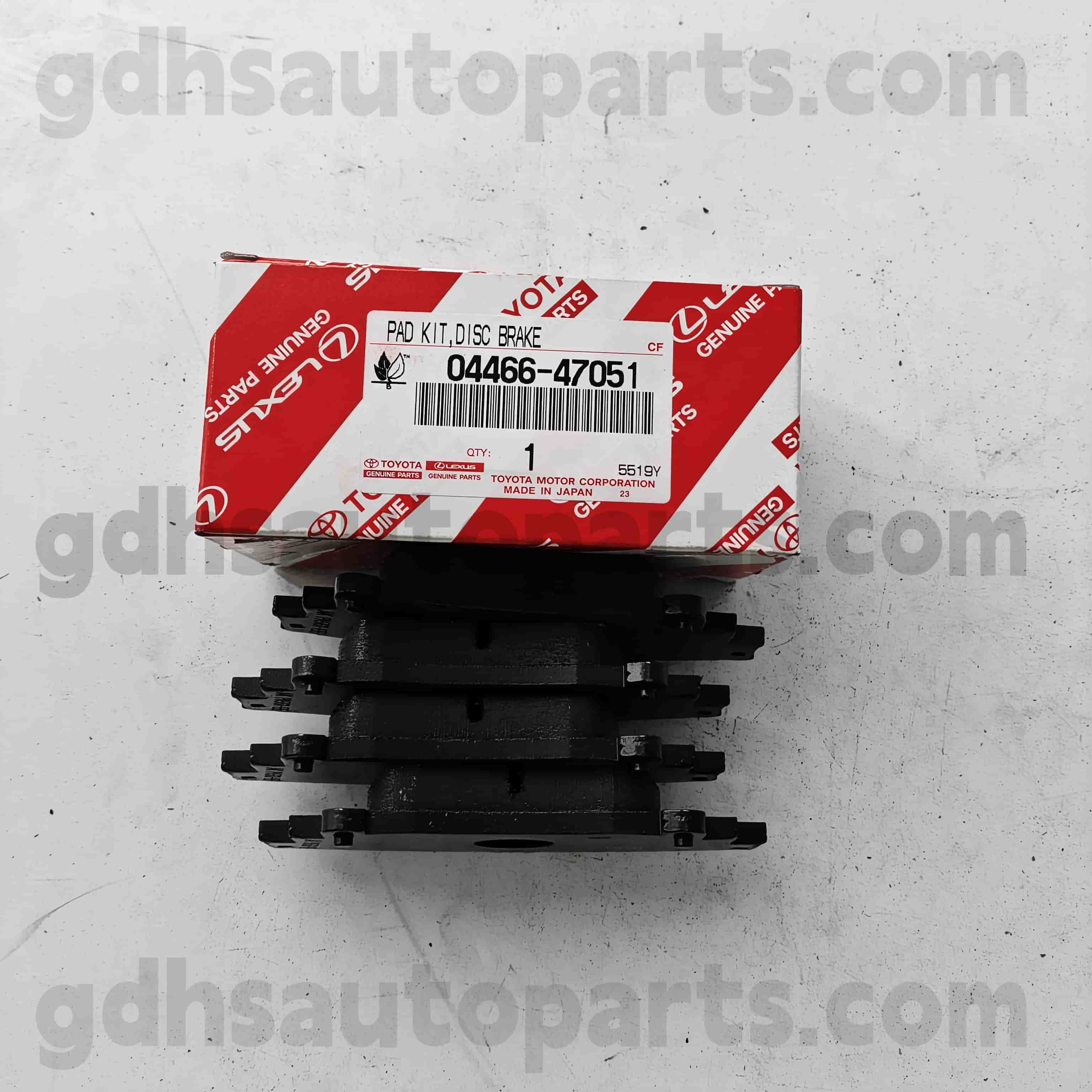 04466-60140 TOYOTA Äkta delar Bakre bromsbelägg för Land Cruiser Prado 、 Fortuner 、 Hilux-chassi nr. GRJ150