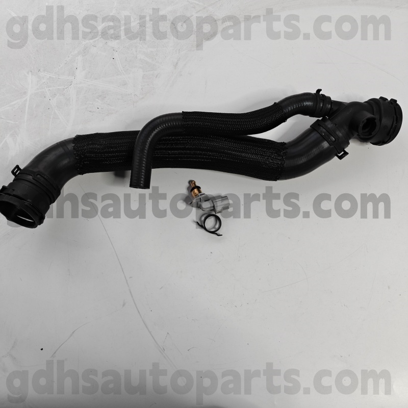 320257 Nissens radiatorslang för Range Rover Sport Oe nr. LR166362