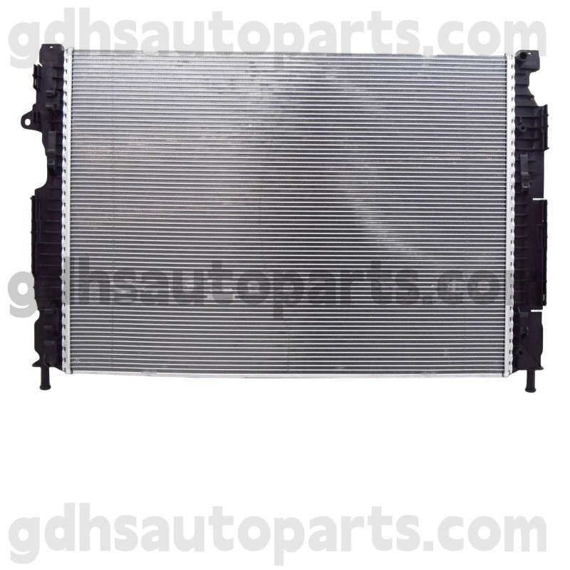 607298 Nissens radiator för upptäckt OE nr. LR135901